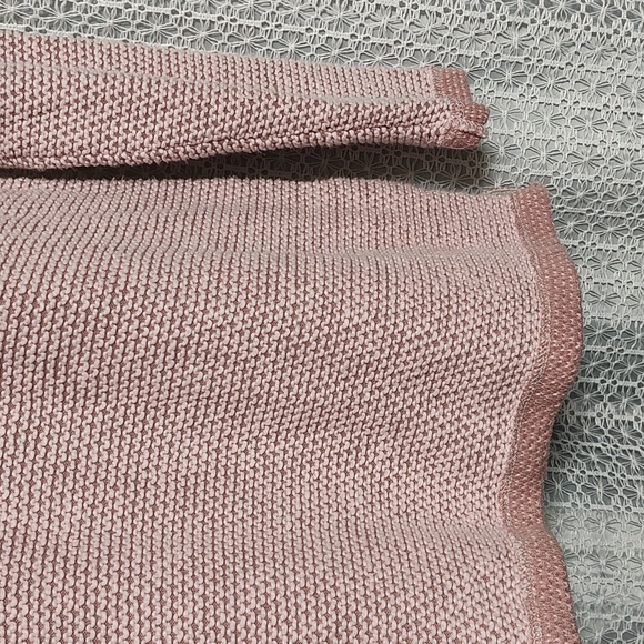 Jadelynn Brooke Textured Knit Sweater in Pink and Cream - Picture 4 of 14